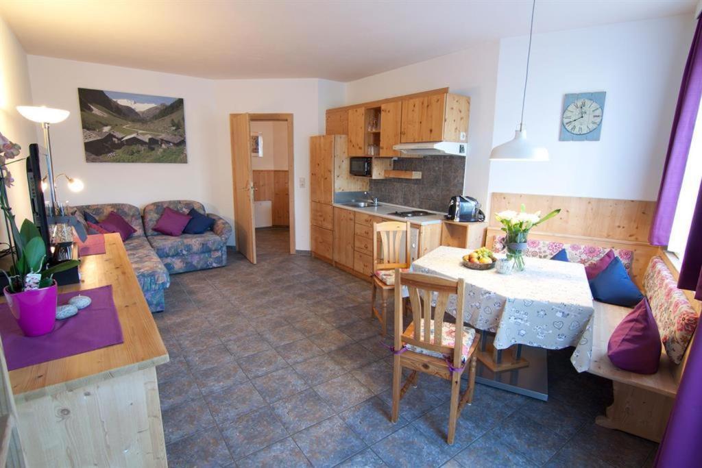 Appartementhaus Marina Matrei in Osttirol Esterno foto